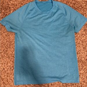 Mens blue lululemon metal vent tech short sleeve shirt